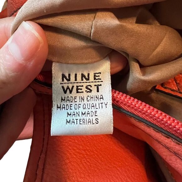 Nine West faux leather shoulder bag - Picture 2 of 12